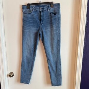 Gap High Rise Skinny Jeans size 33